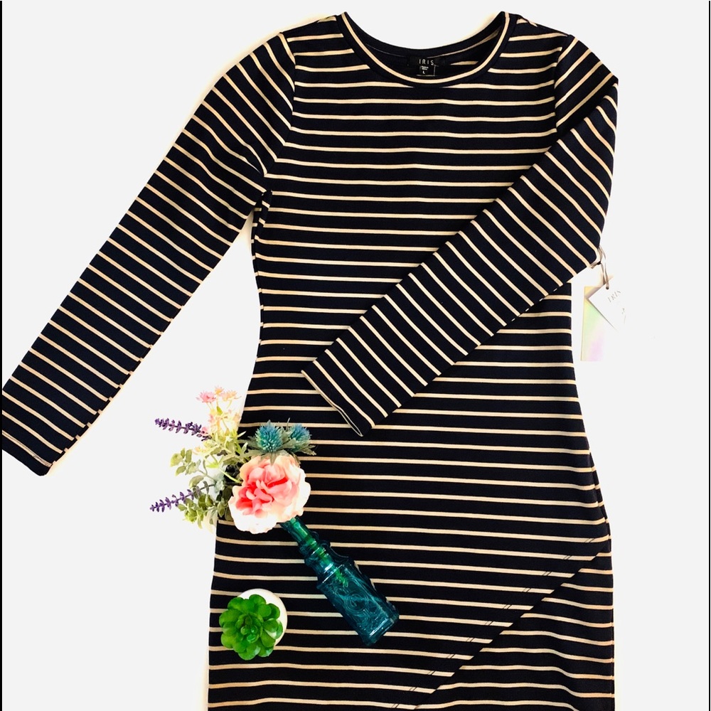 IRIS asymmetrical dress / tulip dress large new